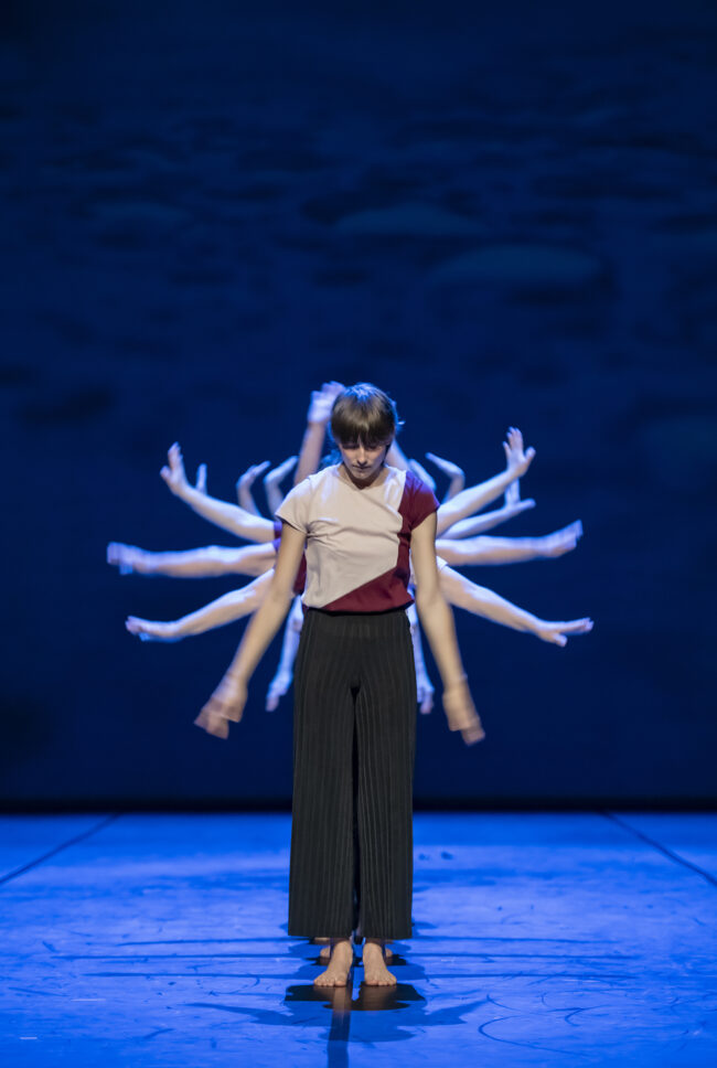 HPTanzwaertsInterAktionen113